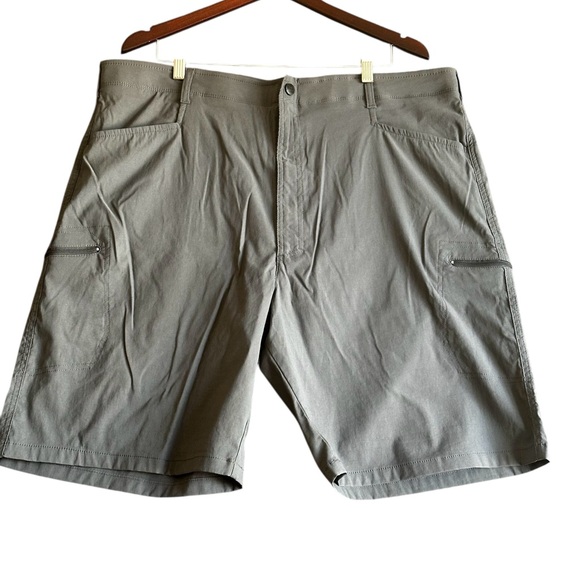 Wrangler Other - WRANGLER SHORTS MEN’S GRAY ELASTIC STRETCH HIKER SZ 42